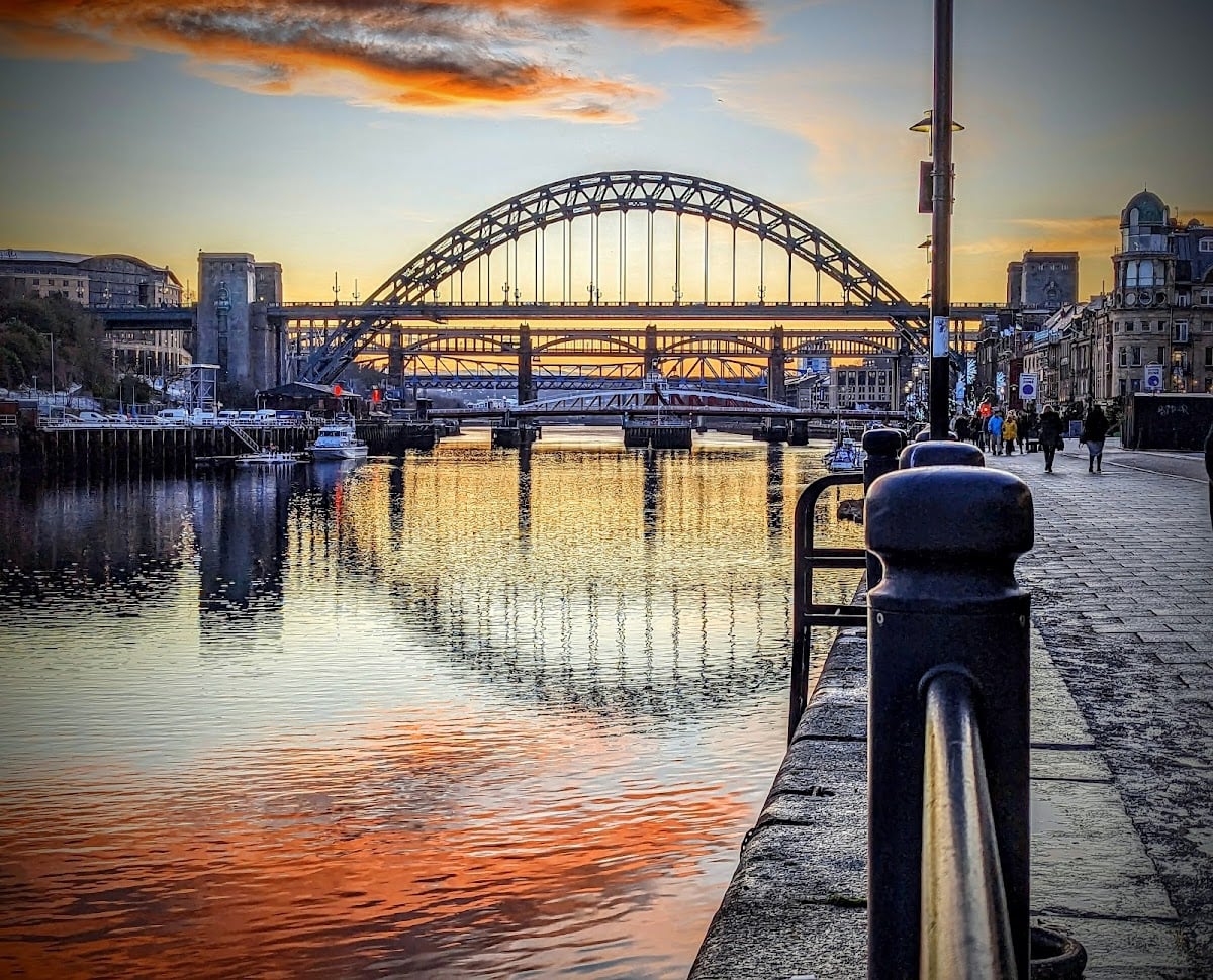 Quayside - Sight