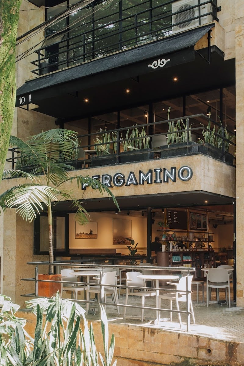 PERGAMINO Café Calle 10B, Medellín