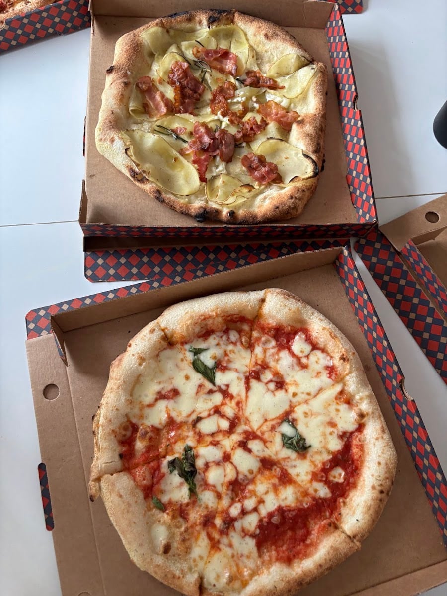 Mio - Pizzas 7-8€
