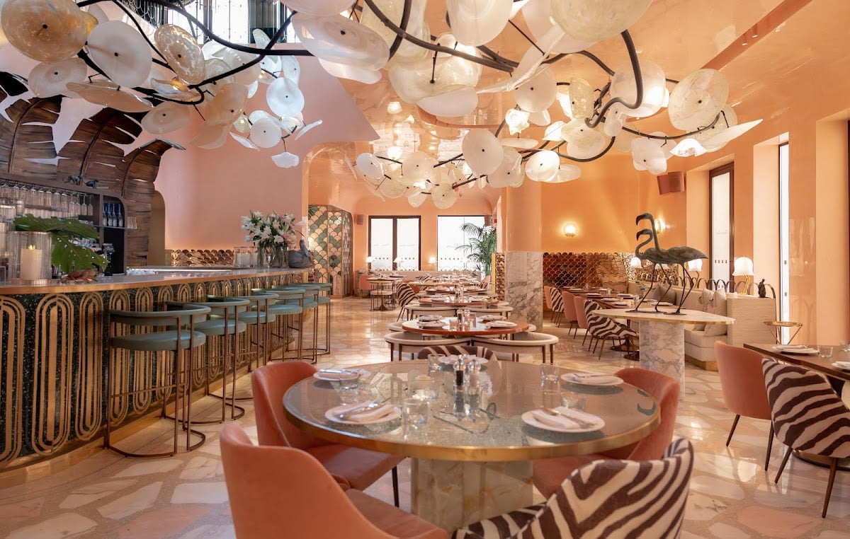 Flamingo Room