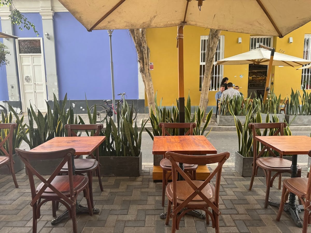Mona Rosa Café