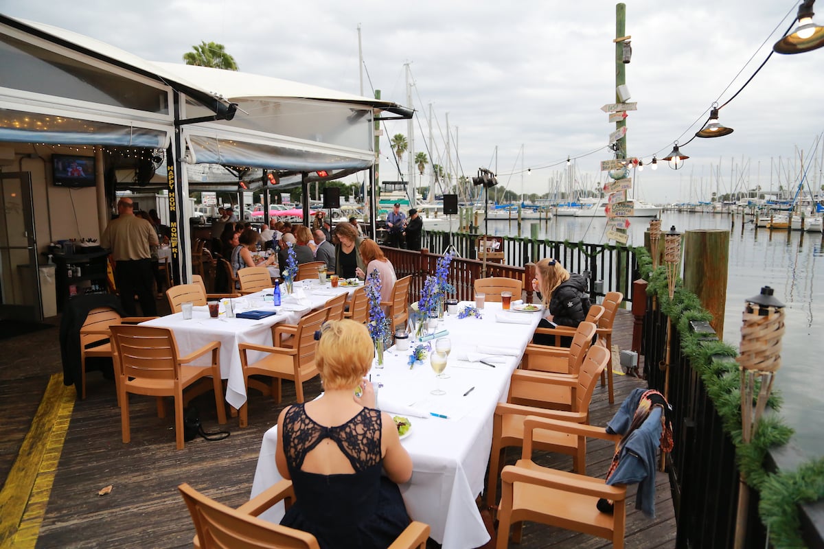 Fresco's Waterfront Bistro - Casual, waterfront dining