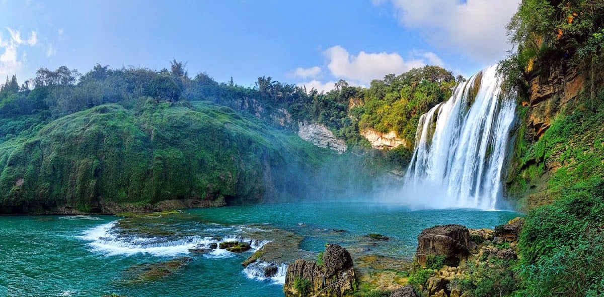 Huangguoshu Waterfall