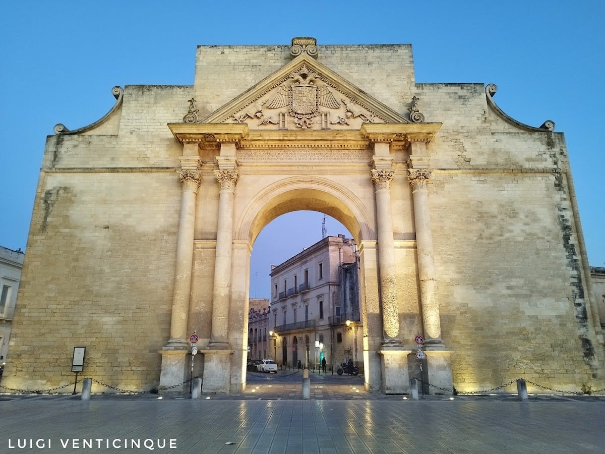 Porta Napoli