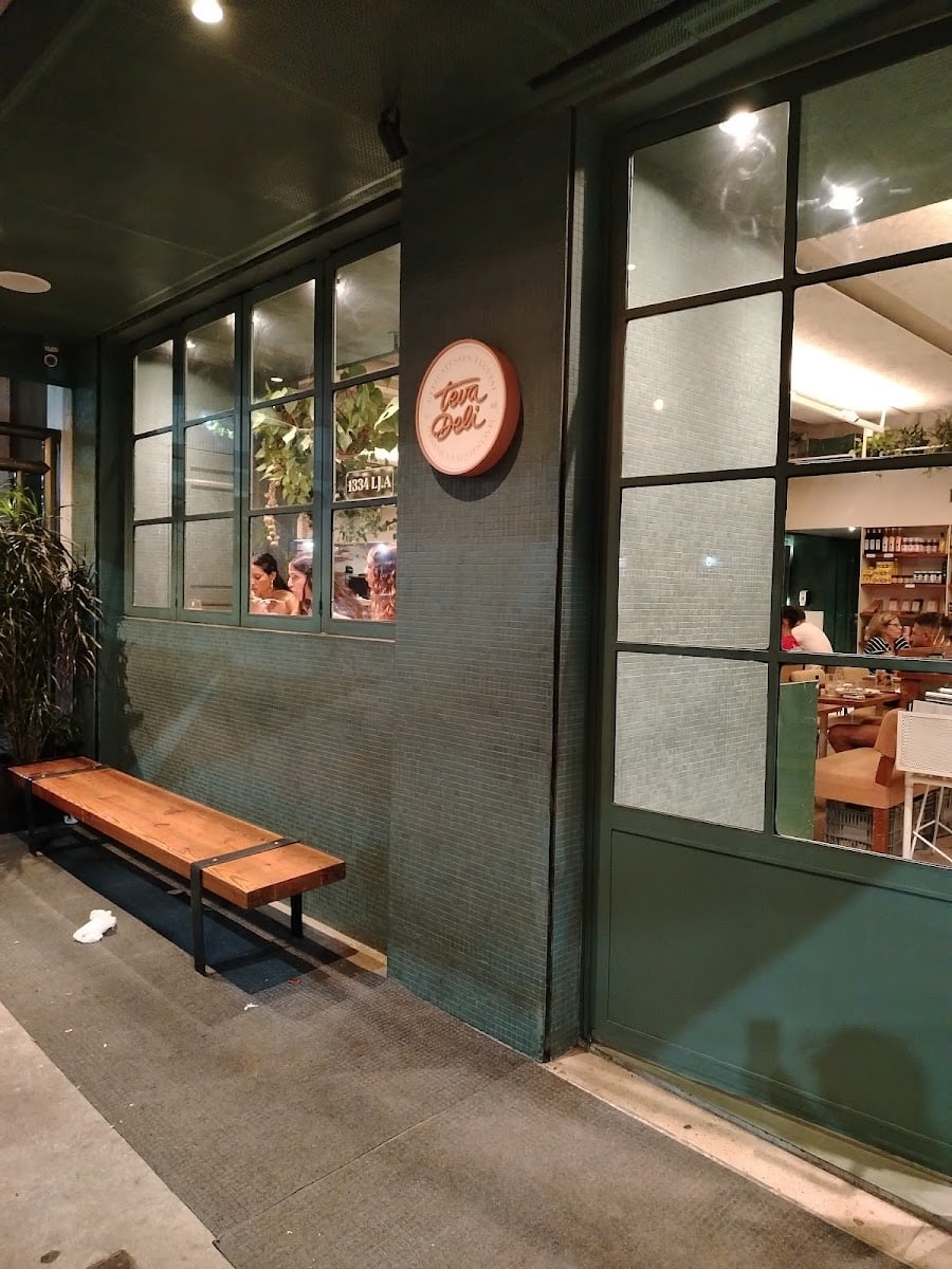 Teva Deli