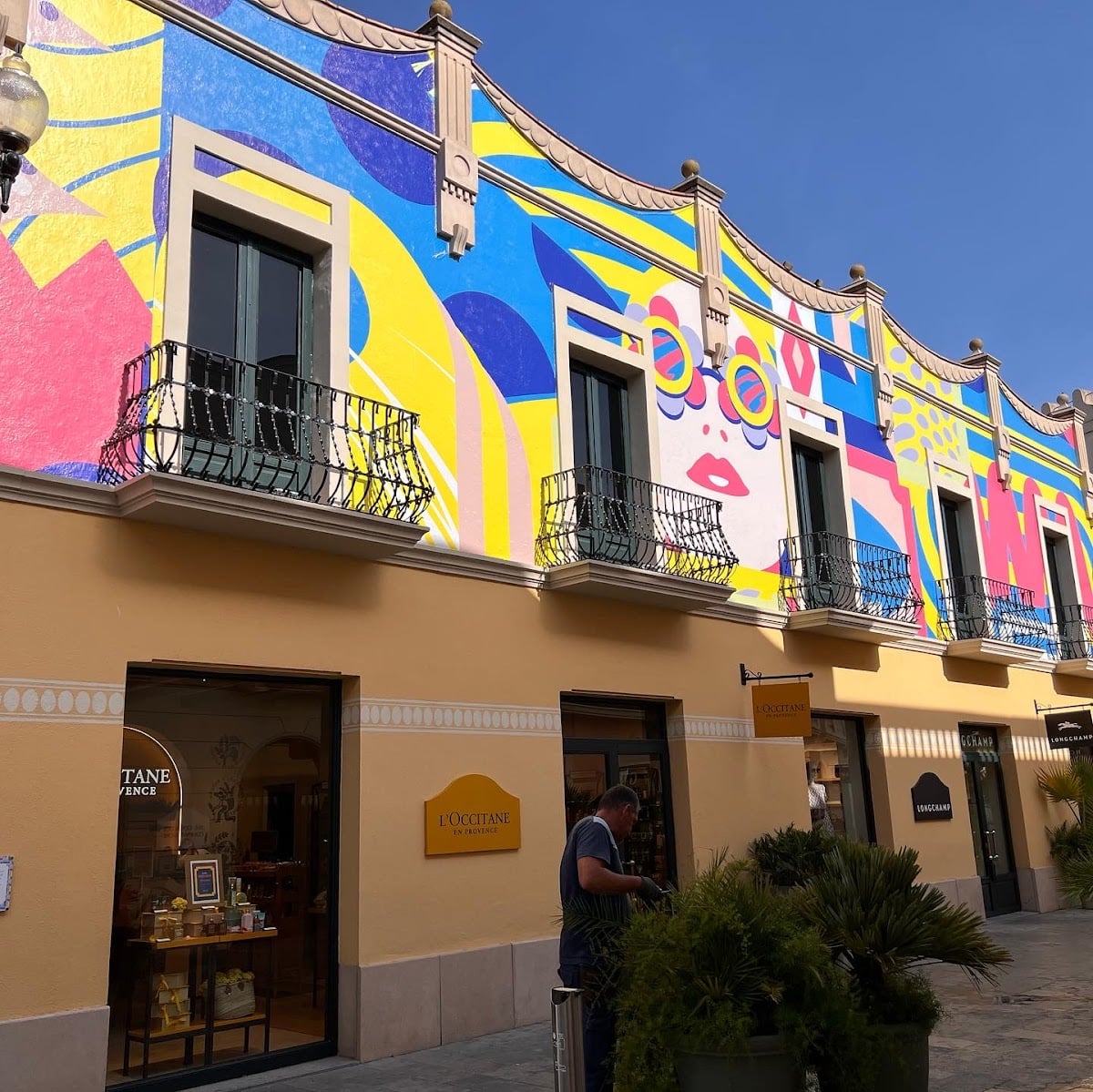 La Roca Village