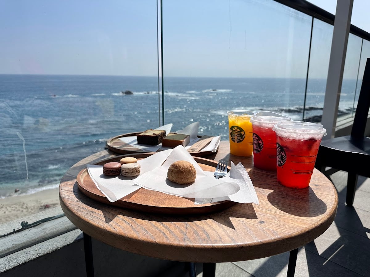 Starbucks Coffee Espacio Urbano Antofagasta - Cafe · Antofagasta