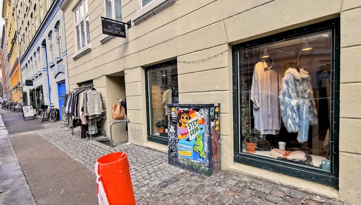 Second Wardrobe