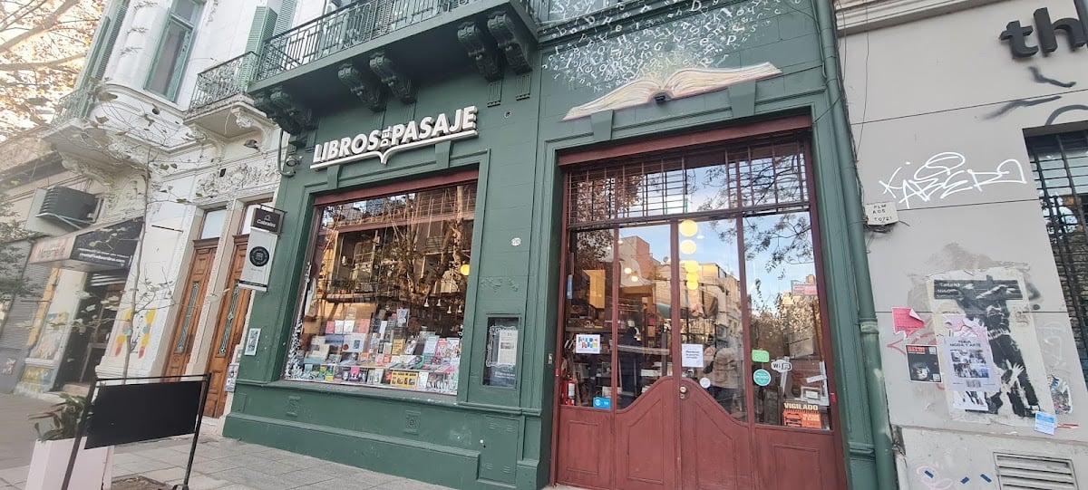 Libros del Pasaje - ☕️ also a coffee shop