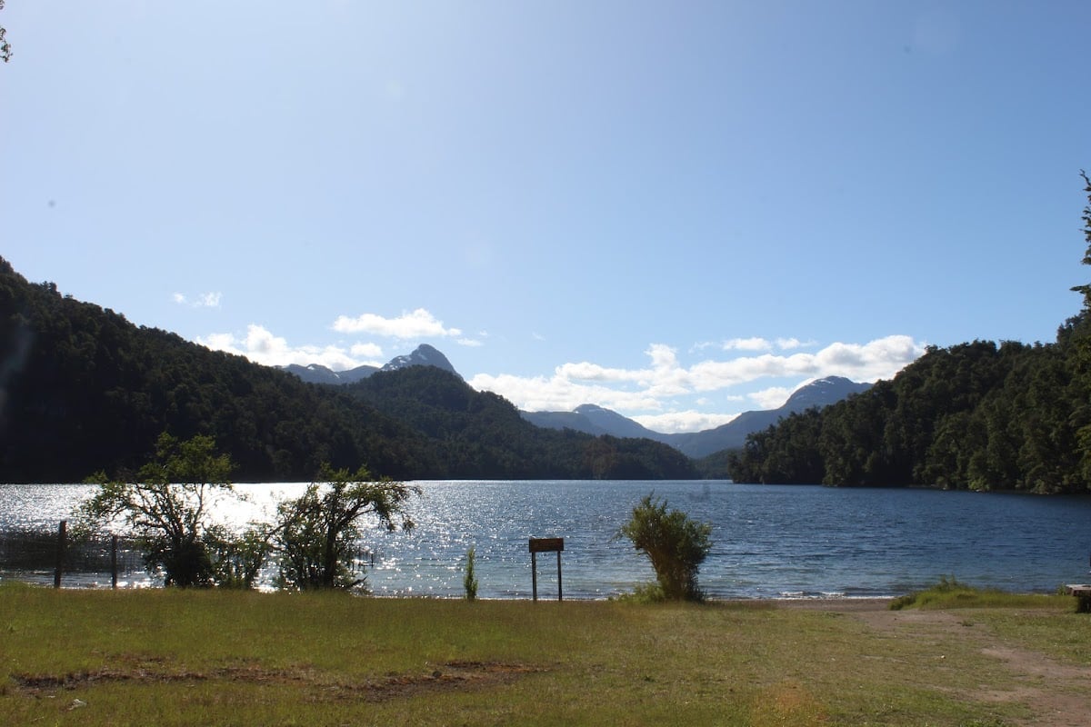 Lago Escondido
