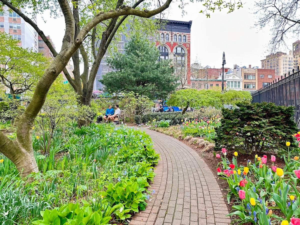 Jefferson Market Garden - Jardin en Greenwich village. Recomendado por papry muy lindas flores.