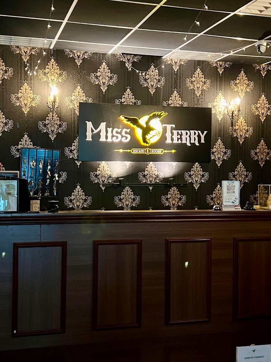 Miss Terry - Escape Rooms