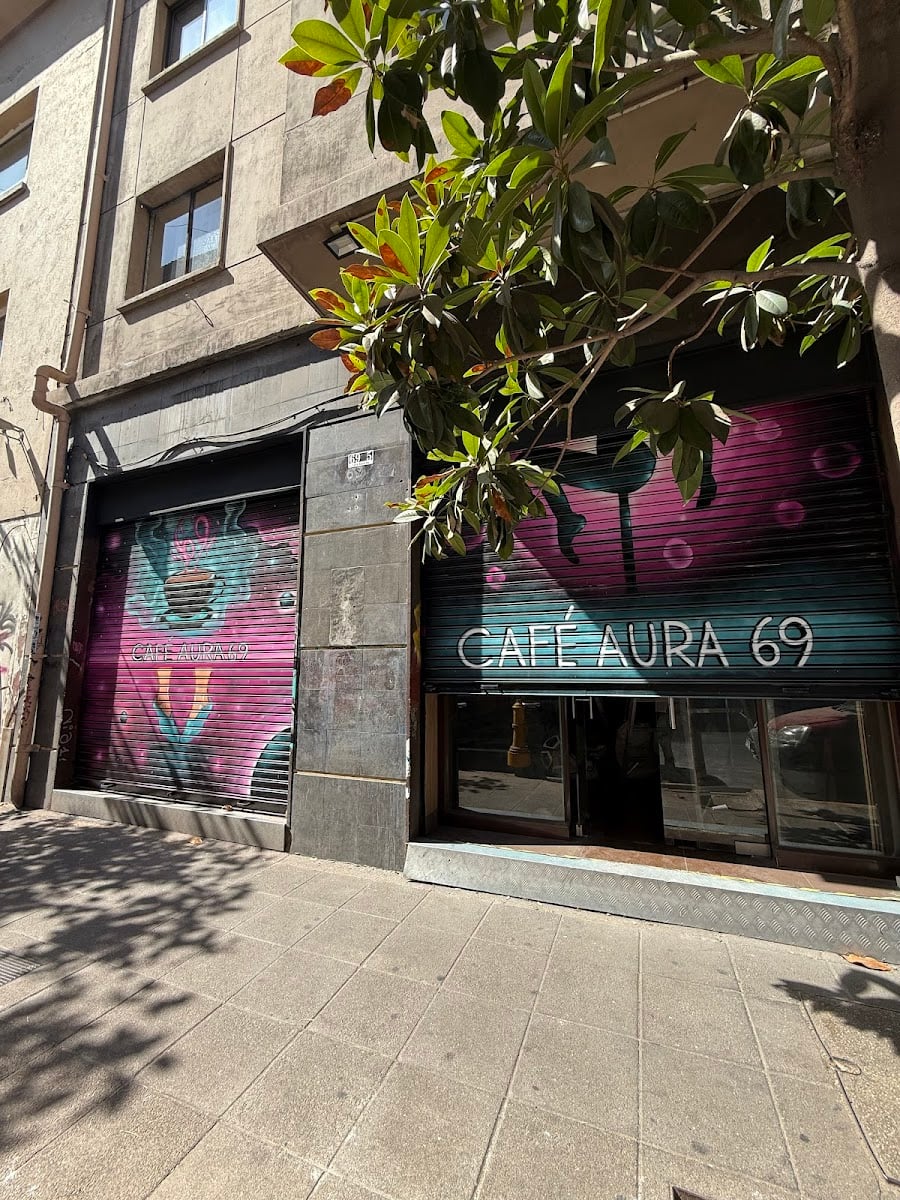 Café Aura 69