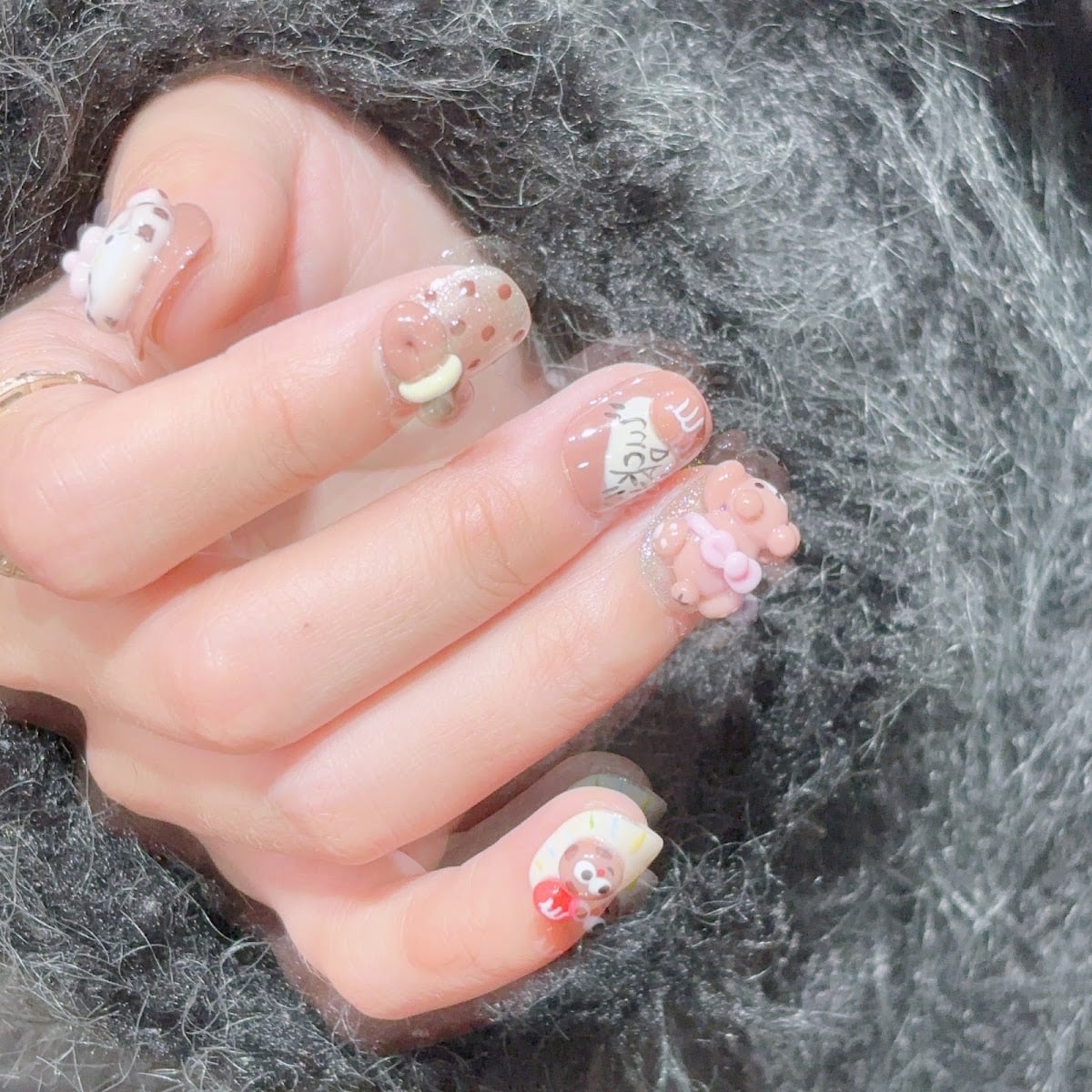 youngyoung - press on nails