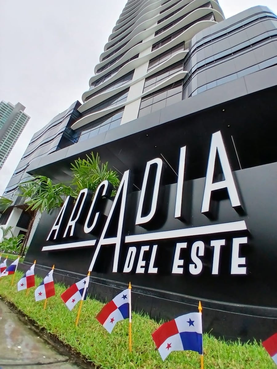 Arcadia condo-suites
