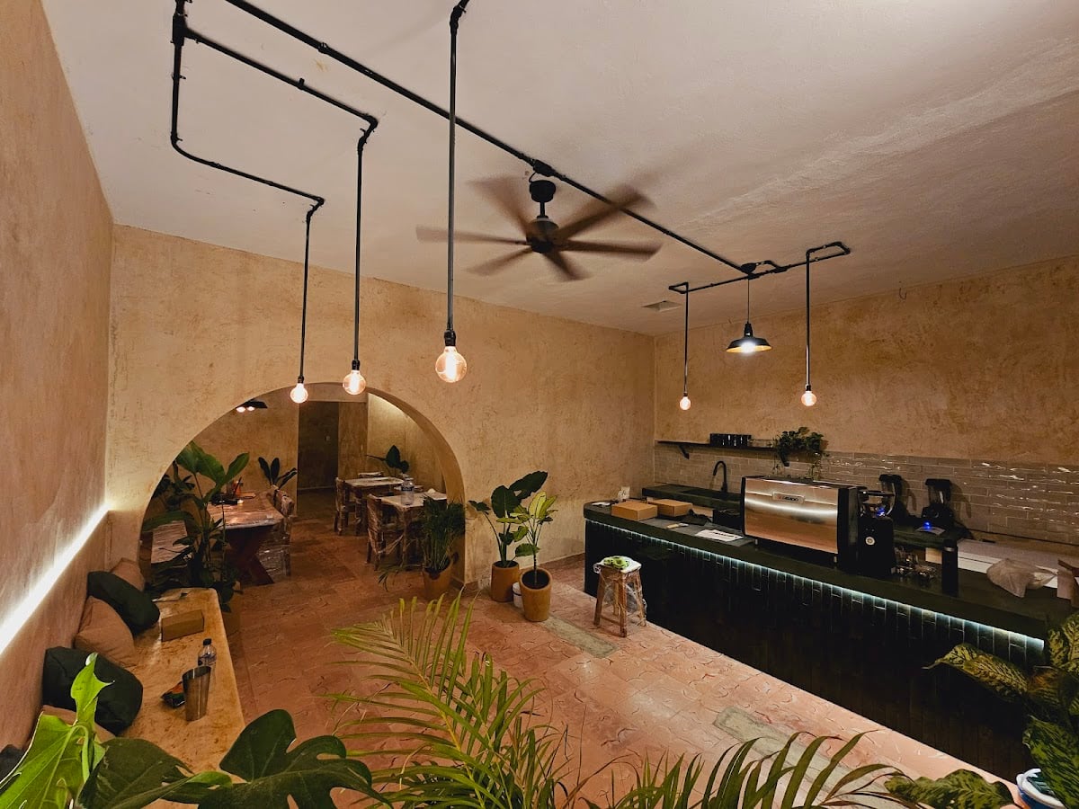 ESTAMINA Café