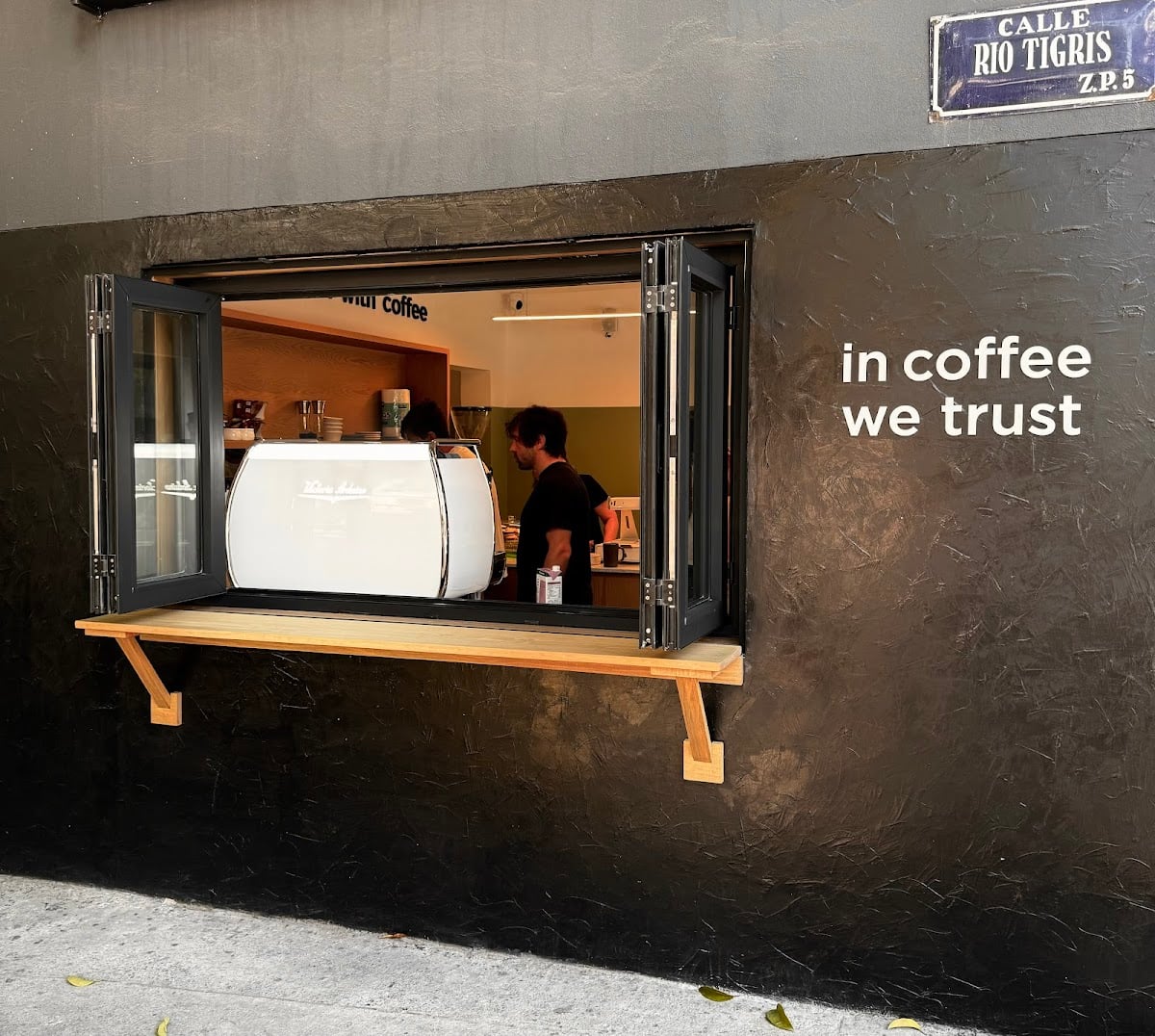 BONDAI CAFE