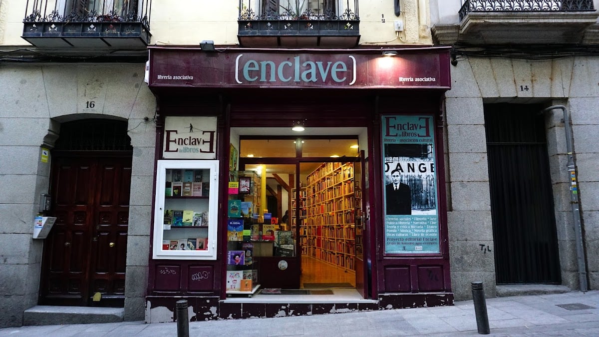 Enclave de Libros