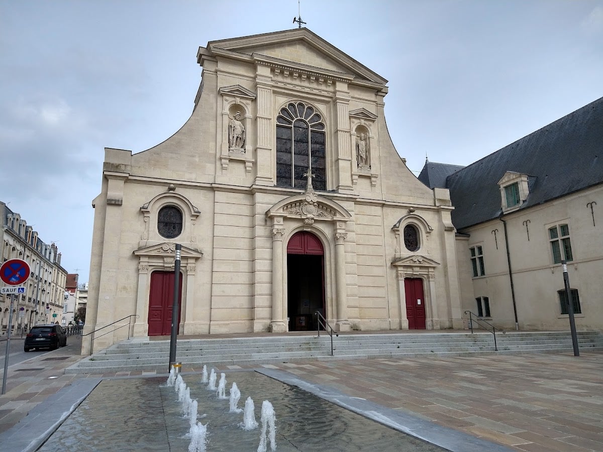 Église Saint-Maurice