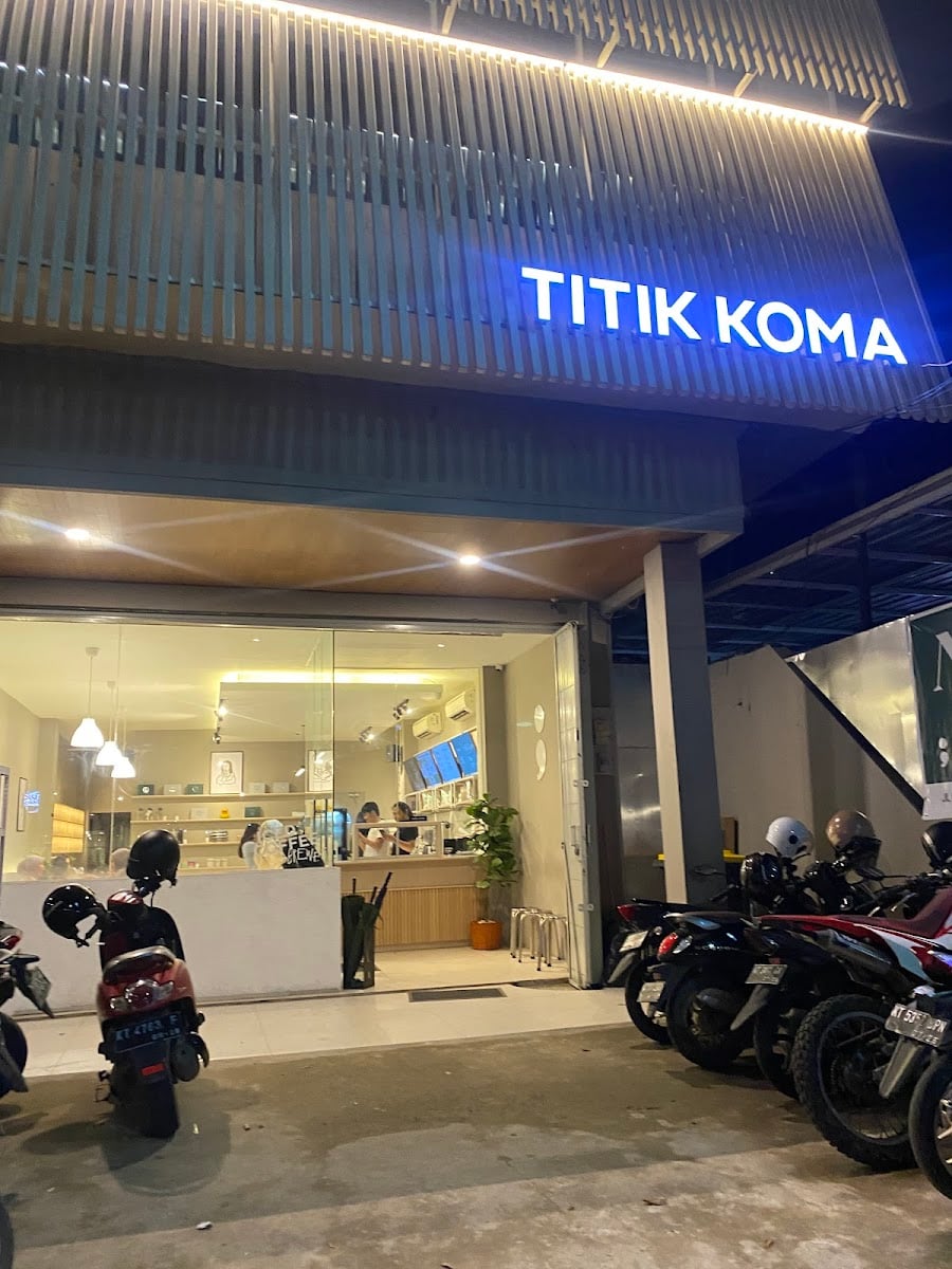 Titik Koma Antasari Samarinda