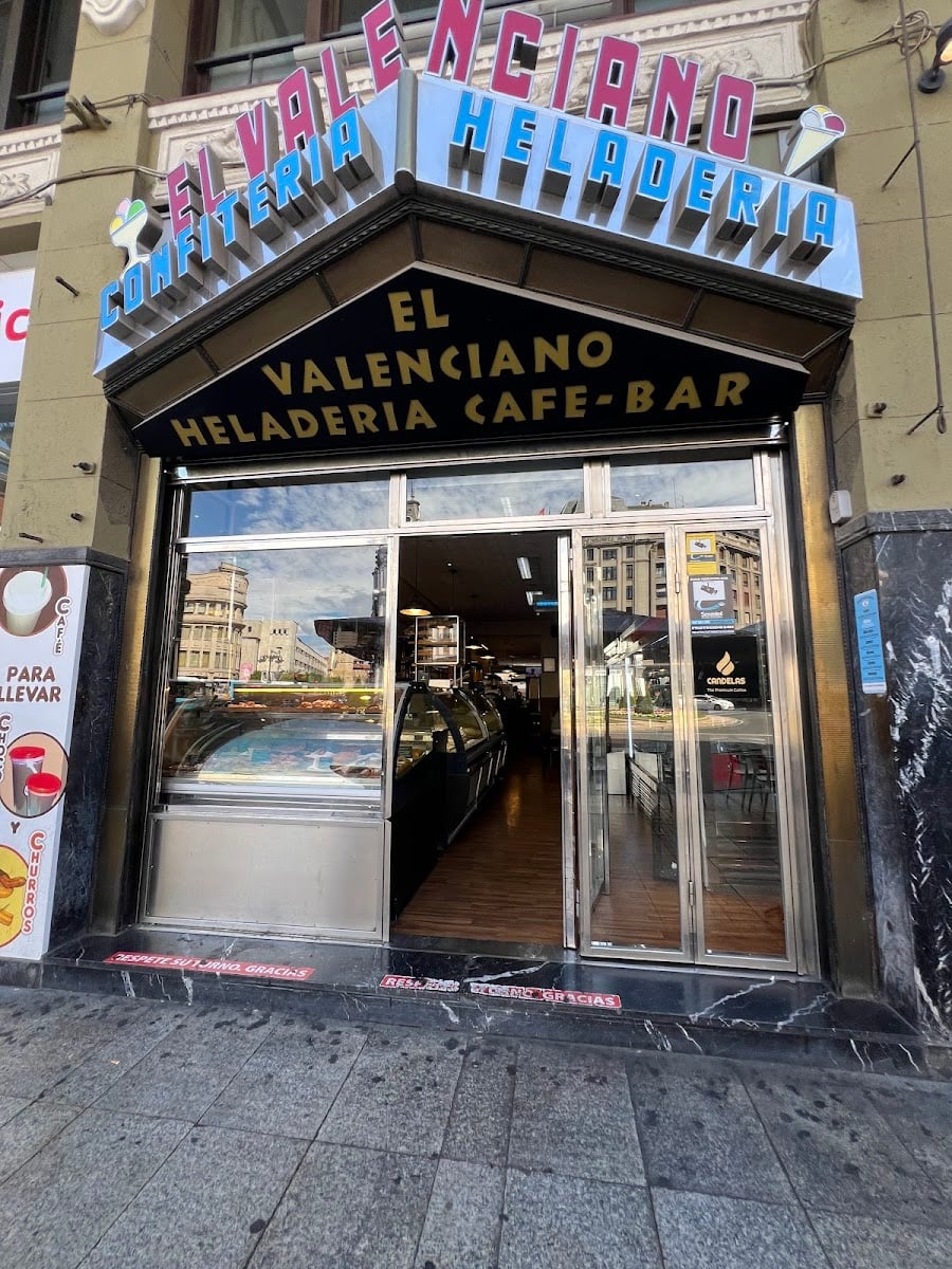 El Valenciano - Helados, café y rapiñas
