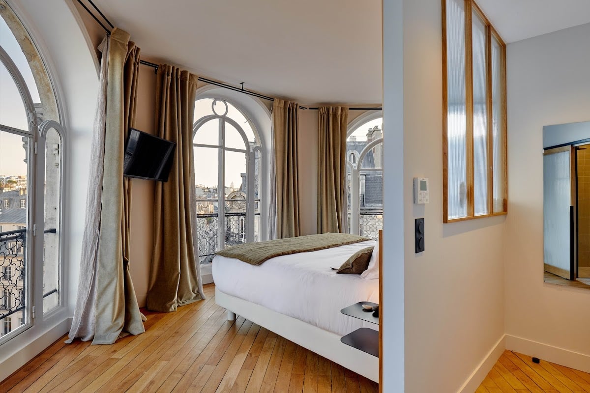 Tinah Paris - ab 180€