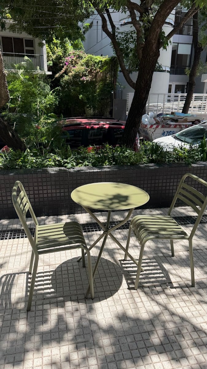 FOMO cafe