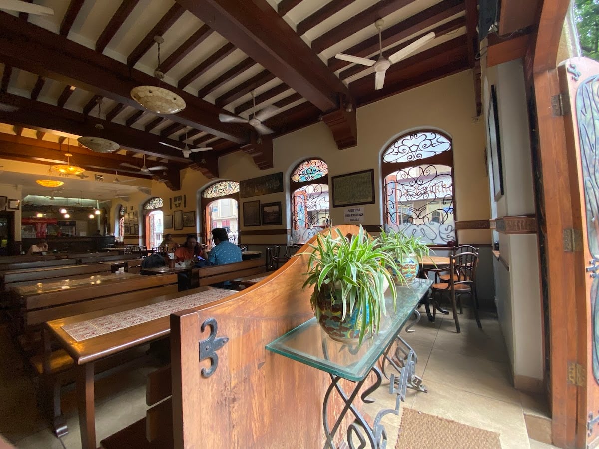 Cafe Universal