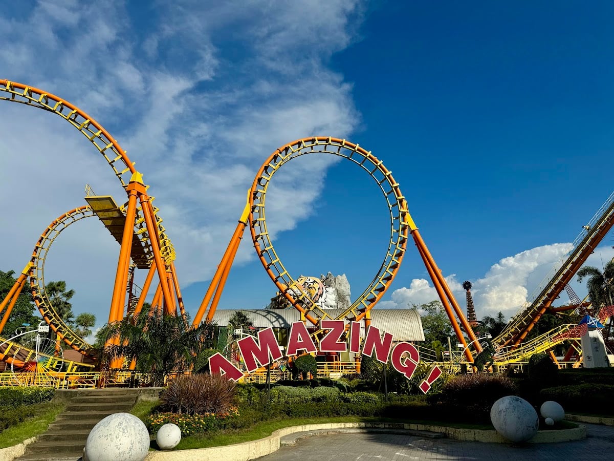 Siam Amazing Park