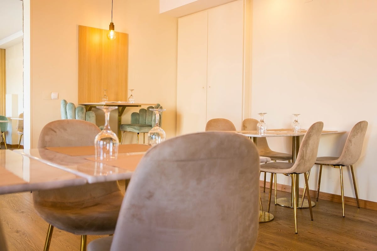 Eme - Restaurante/Pizzaria