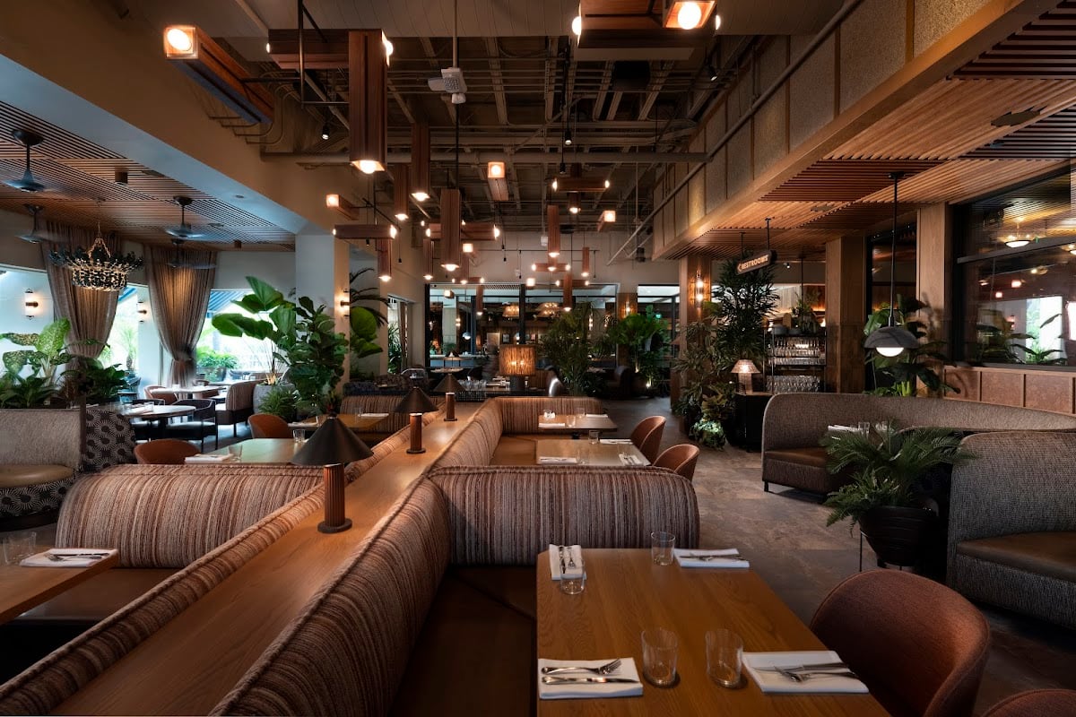 Earls Kitchen + Bar - Waikiki - ここも最高だったね。綺麗な人ばかり働いてた笑