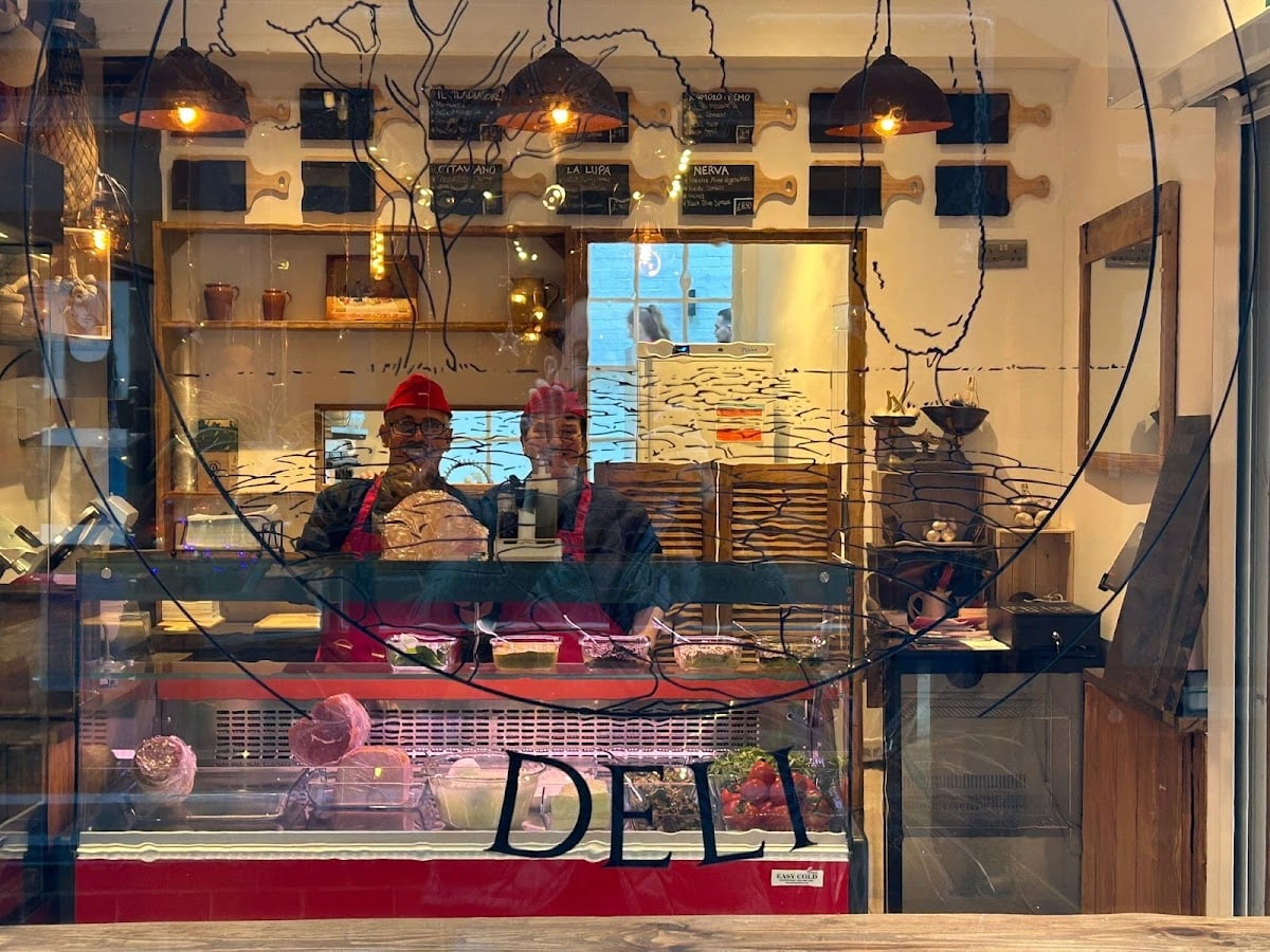 Via Romana Deli