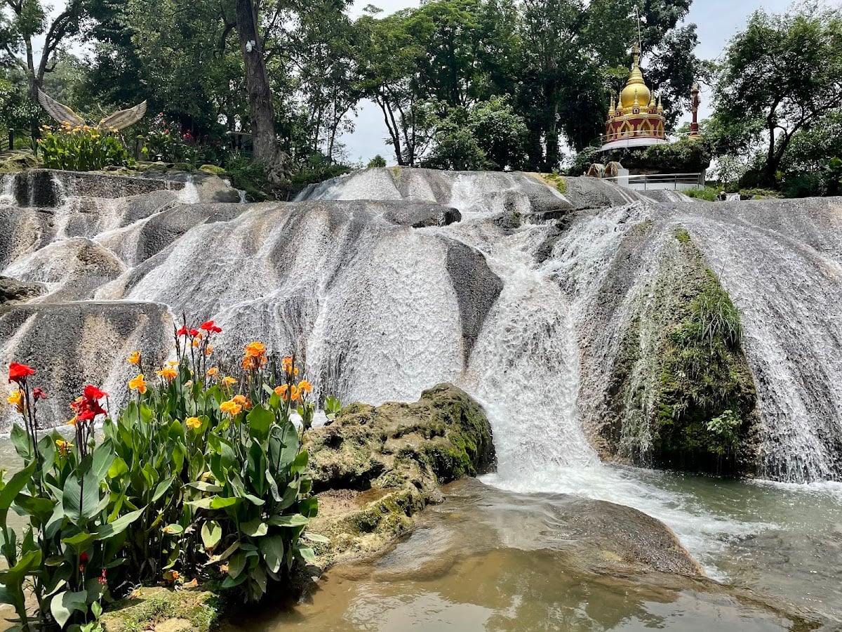 Pwe Kauk Water Fall