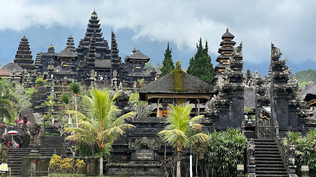 Pura Agung Besakih