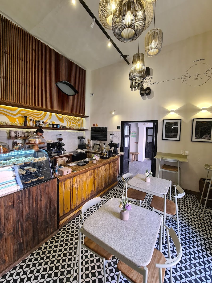 CALIXTO. Café con Sentido
