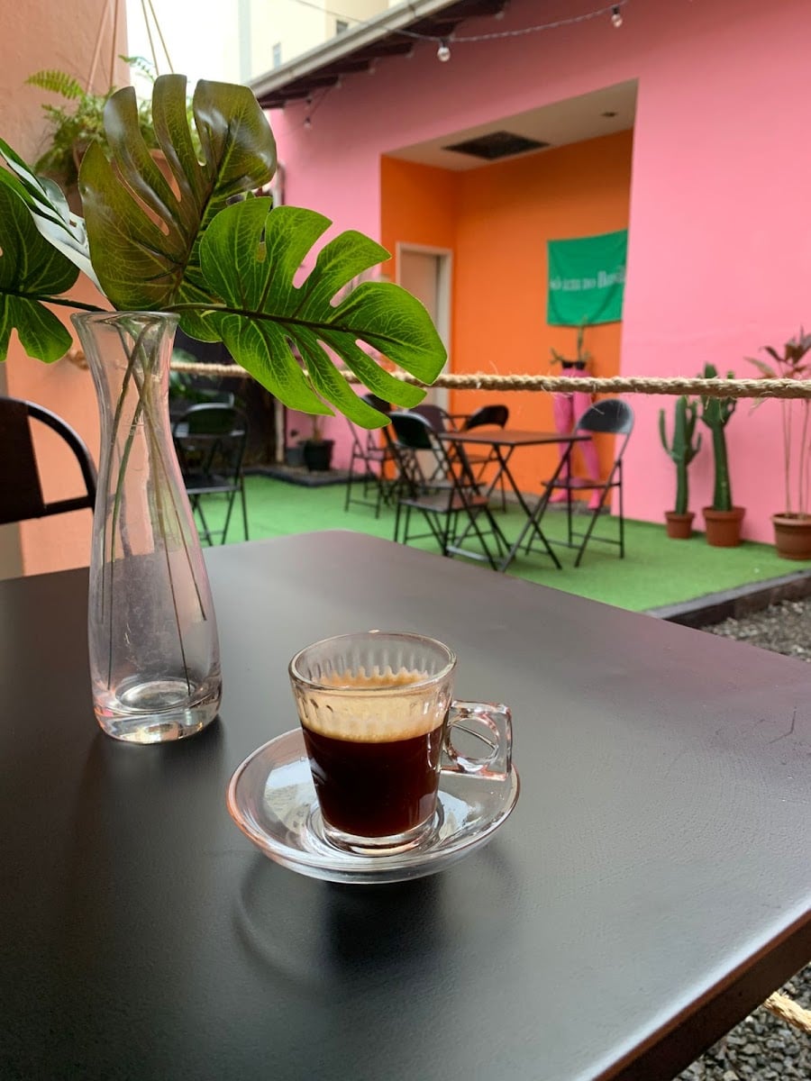Buena Bar e Café