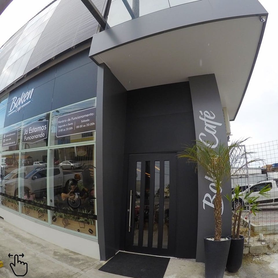Boken Café