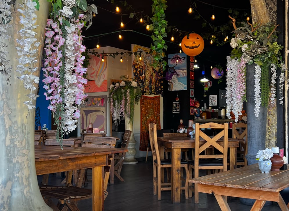 Lolo Café & Brunch