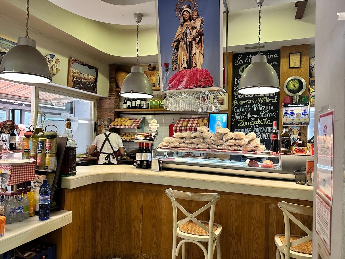 EL ROPER Cafetería-Bar