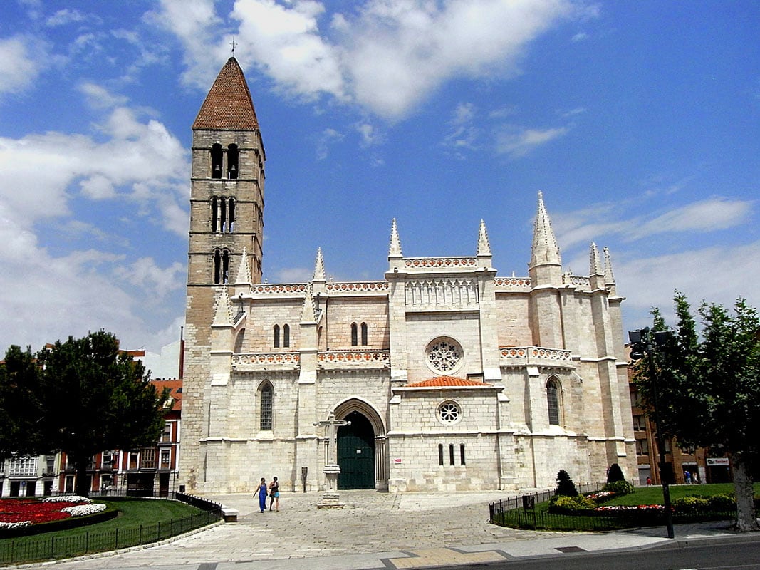 Iglesia de Santa María de la Antigua