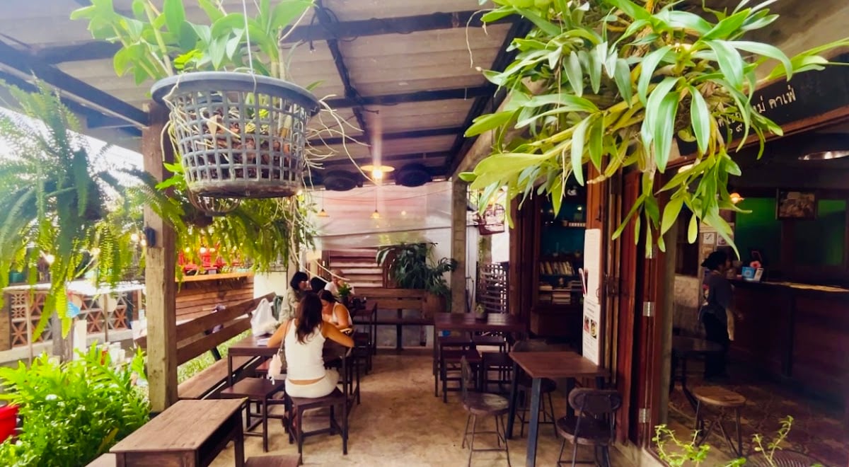 The Old Chiang Mai Cafe' Espresso Bar - Restaurant