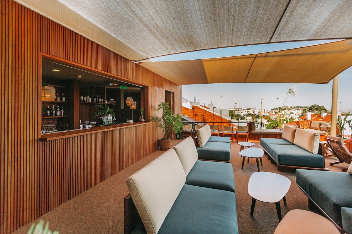The V Rooftop Bar