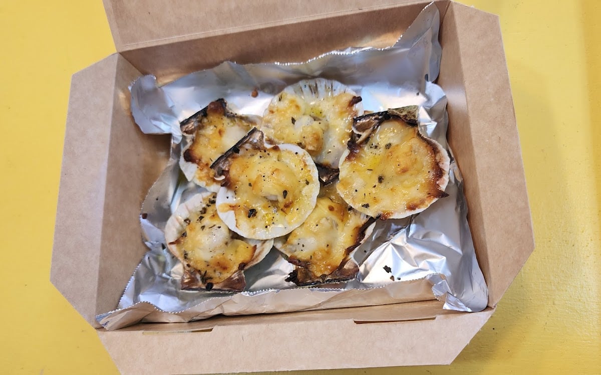 Shells Seafoods: Seafood in a box