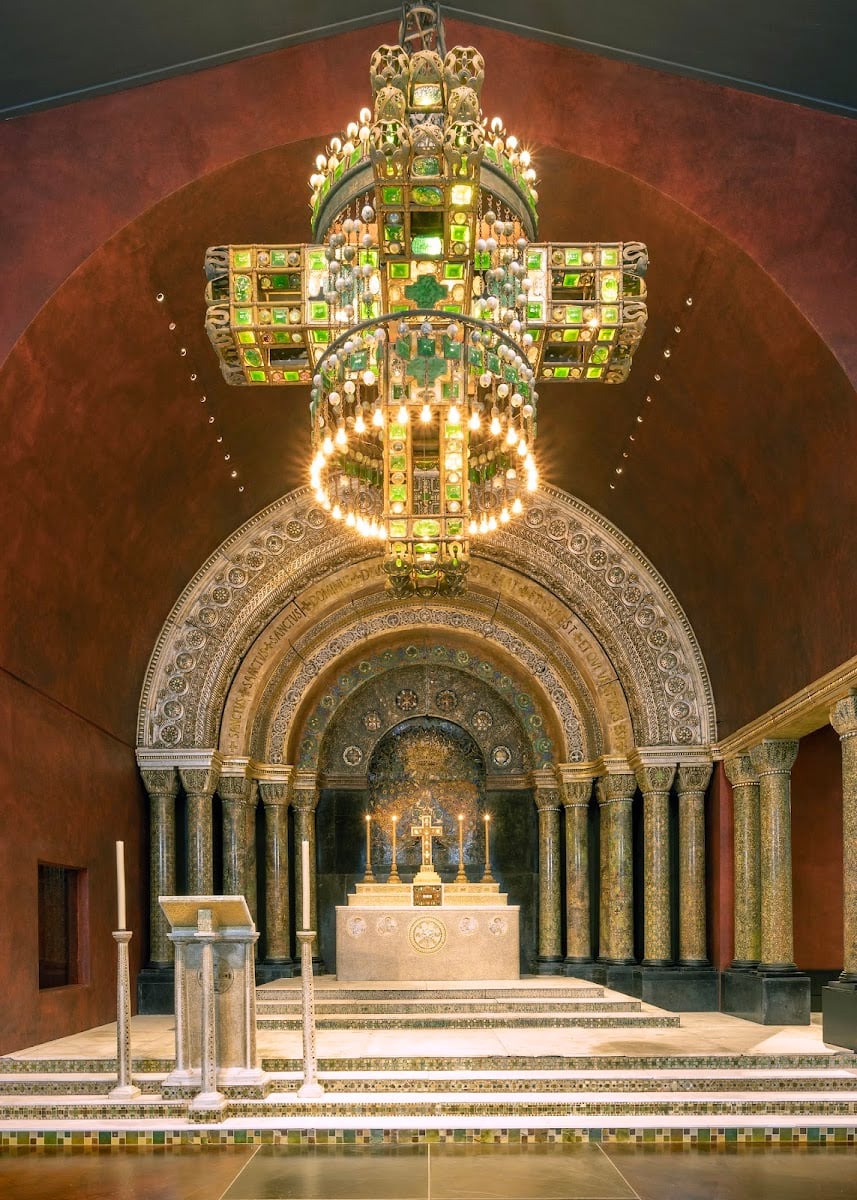 The Charles Hosmer Morse Museum of American Art