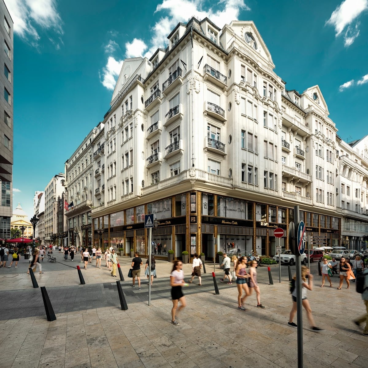 Fashion Street