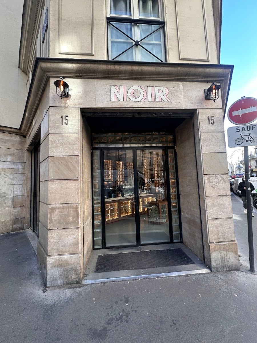 Noir - Coffee Shop Sainte Anne