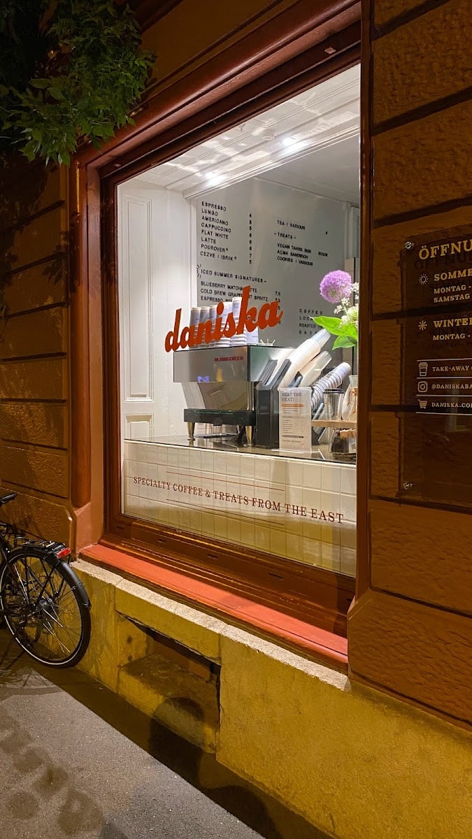daniska | Specialty Coffee & Matcha