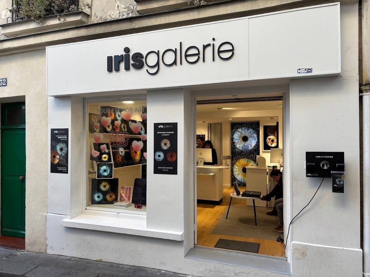 Iris Galerie Paris - cadre avec photos de nos iris