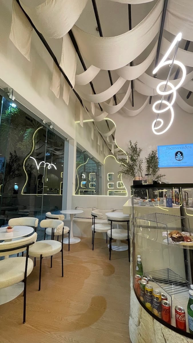 CASA ROMA pan y café