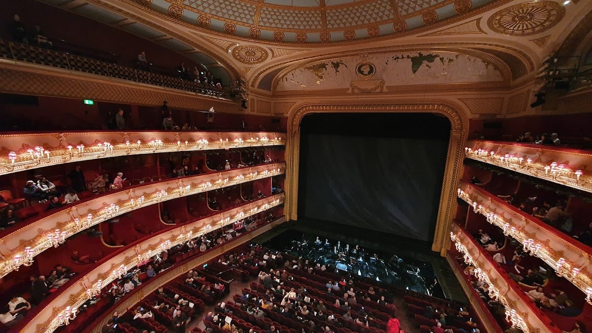 Royal Ballet and Opera